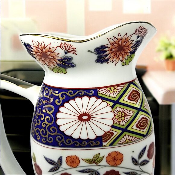 Colorful Japanese Imari Pitcher Multicolor Chrysanthemum & Lotus Flower 9 1/2 in - Picture 8 of 14